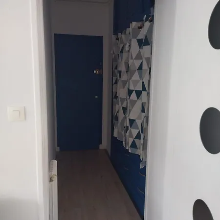 Au Bord Du Clain Parking Privatif Lägenhet *